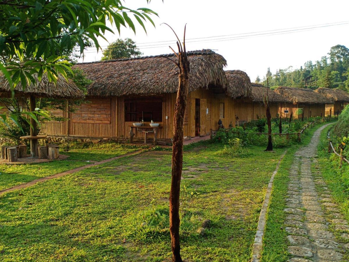 Hoàng Su Phì Bungalow Exterior foto